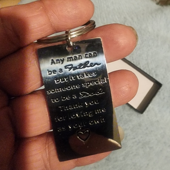 Bonus Dad gift keychain new in box, Ready to gift! - Picture 3 of 3